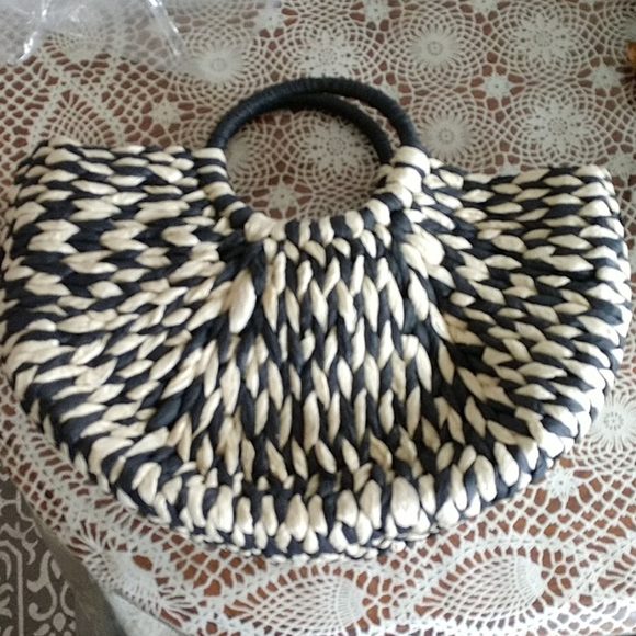 SALE Half Semi Circle Straw Ratan Woven Structured Tote Bag Black Cream Boho - Picture 7 of 10